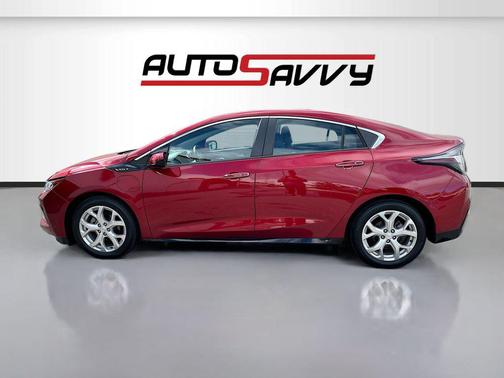 Cajun Red Tintcoat 2019 Chevrolet Volt Premier
