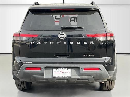 2022 Nissan Pathfinder SV 4WD