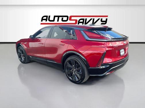 2024 Cadillac LYRIQ Sport