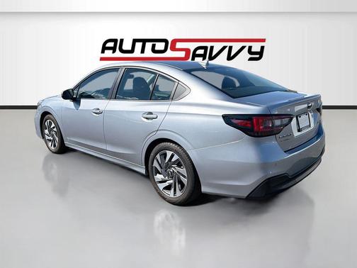 Ice Silver Metallic 2025 Subaru Legacy Limited