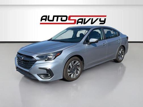 Ice Silver Metallic 2025 Subaru Legacy Limited