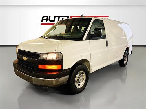 2024 Chevrolet Express 2500 RWD 2500 Regular Wheelbase WT