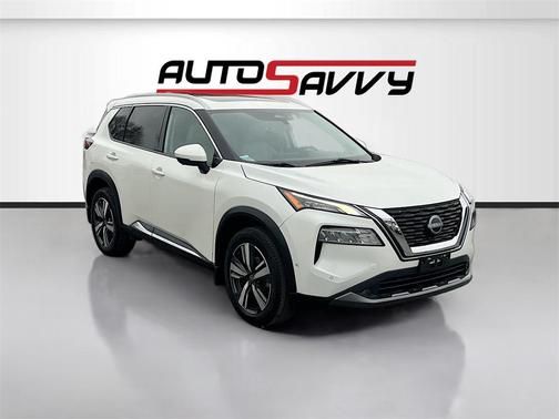 2022 Nissan Rogue SL