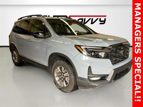2022 Honda Passport AWD TrailSport
