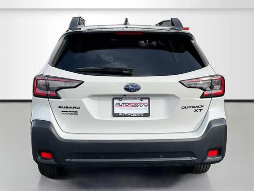 2024 Subaru Outback Onyx Edition XT