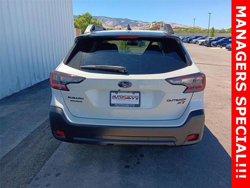 2024 Subaru Outback Onyx Edition XT