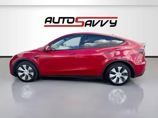 Red Metallic 2022 Tesla Model Y Long Range Dual Motor All-Wheel Drive