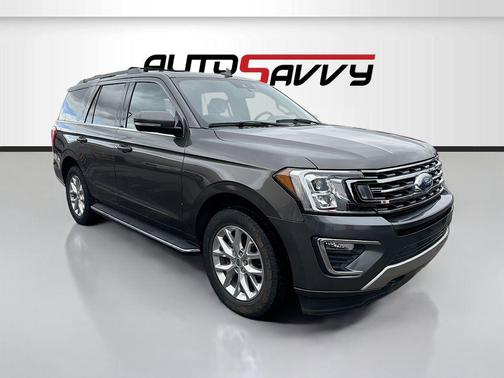 Magnetic 2021 Ford Expedition XLT