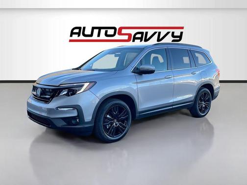 Lunar Silver Metallic 2022 Honda Pilot AWD Special Edition