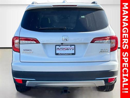 2022 Honda Pilot AWD Elite