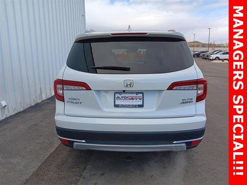 2022 Honda Pilot AWD Elite