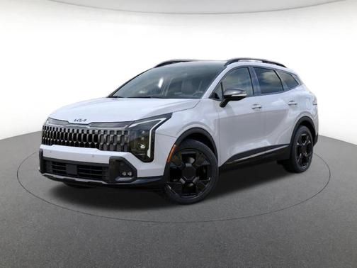 Glacial White Pearl 2026 Kia Sportage X-Line