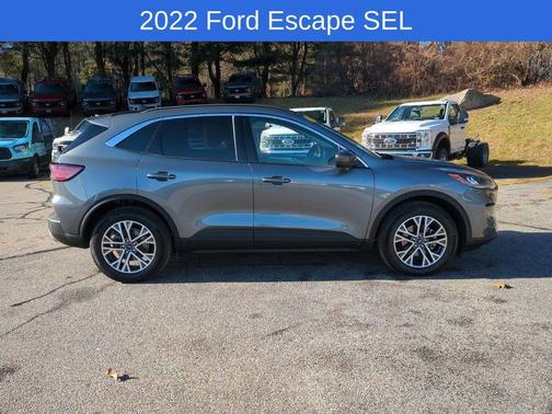 2022 Ford Escape SEL