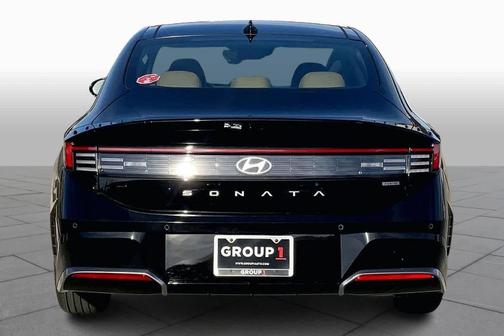 2026 Hyundai SONATA Hybrid Limited