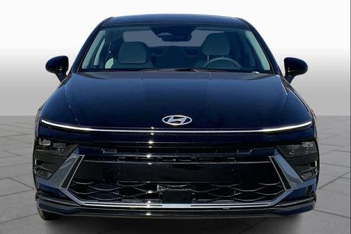 Abyss Black 2026 Hyundai SONATA Hybrid Base