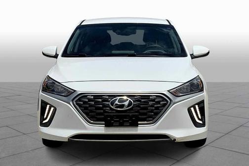 2020 Hyundai IONIQ Hybrid SE