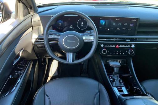 2025 Hyundai SANTA CRUZ SEL Activity