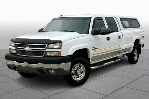 2005 Chevrolet Silverado 2500 LS H/D Crew Cab