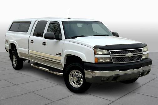 2005 Chevrolet Silverado 2500 LS H/D Crew Cab
