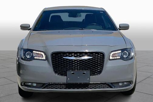 Ceramic Gray 2019 Chrysler 300 S