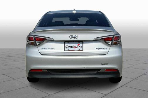2016 Hyundai SONATA Hybrid SE
