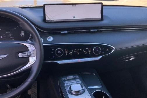 2025 Genesis GV70 2.5T