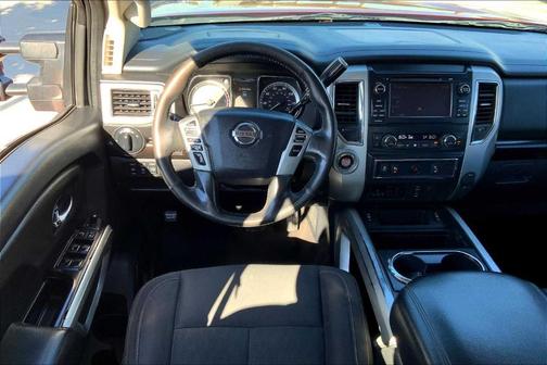 2016 Nissan Titan XD SV