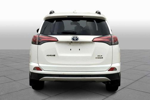2016 Toyota RAV4 Hybrid XLE