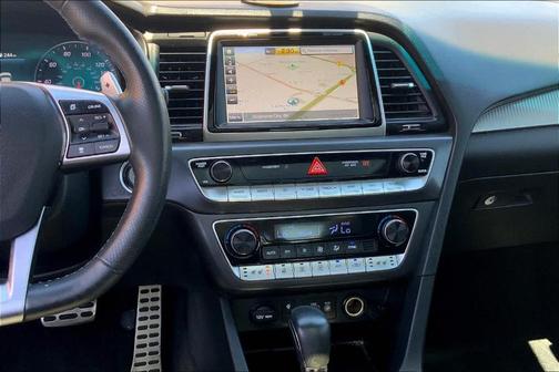 2019 Hyundai SONATA Limited 2.0T