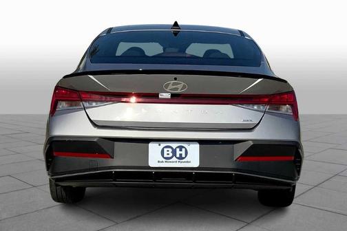 2025 Hyundai ELANTRA HEV SEL