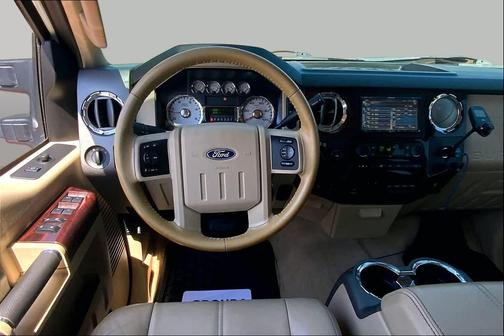 Oxford White 2008 Ford F-250 Lariat