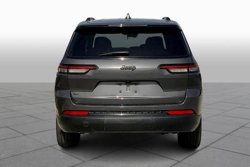 2022 Jeep Grand Cherokee L Laredo