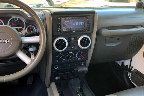 2010 Jeep Wrangler Unlimited Sahara