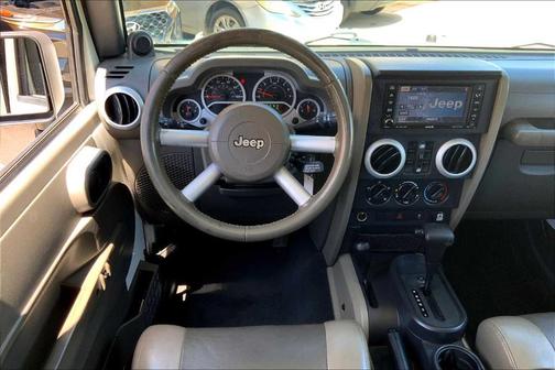 2010 Jeep Wrangler Unlimited Sahara