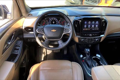 2022 Chevrolet Traverse Premier