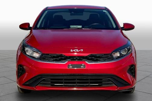 Currant Red 2024 Kia Forte LXS