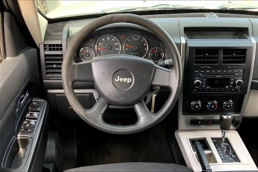 2010 Jeep Liberty Sport