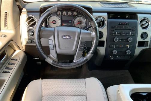 2009 Ford F-150 XL SuperCrew