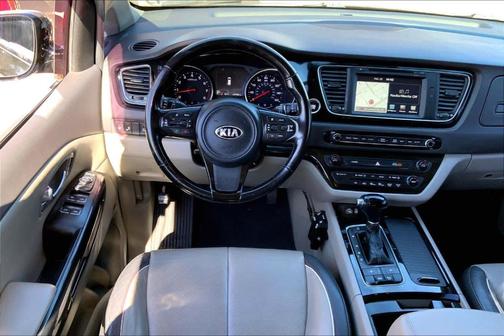 2015 Kia Sedona SX