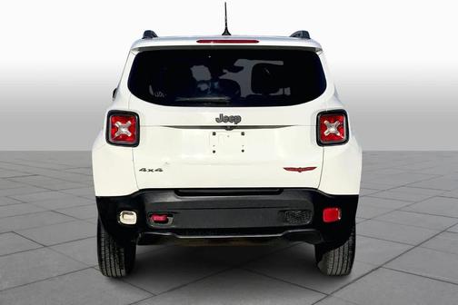 2015 Jeep Renegade Trailhawk