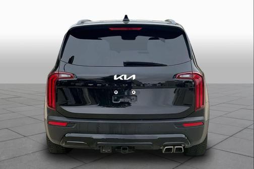 Ebony Black 2022 Kia Telluride SX