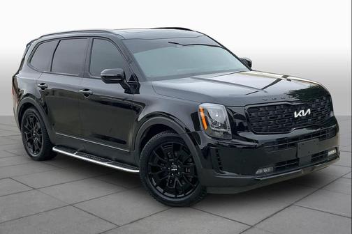 Ebony Black 2022 Kia Telluride SX