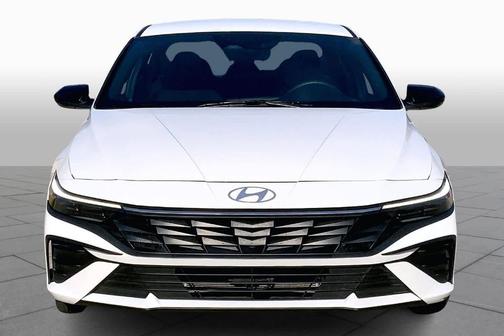 2025 Hyundai ELANTRA HEV SEL
