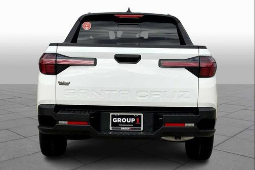 Atlas White 2026 Hyundai SANTA CRUZ SEL Activity