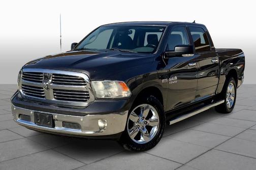 2015 RAM 1500 SLT