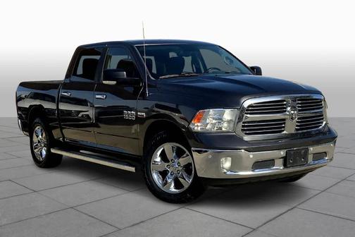 2015 RAM 1500 SLT