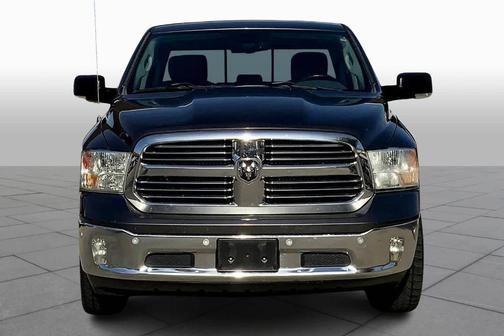 2015 RAM 1500 SLT