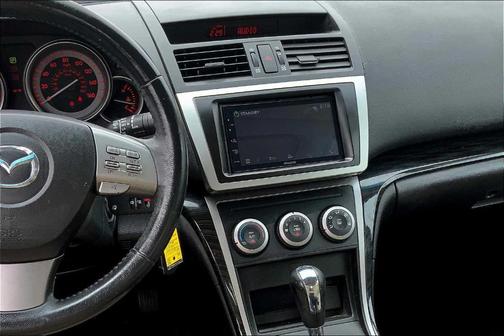 2010 Mazda Mazda6 i Touring Plus