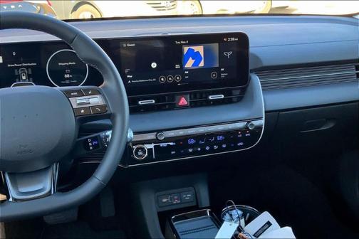 2026 Hyundai IONIQ 5 SE