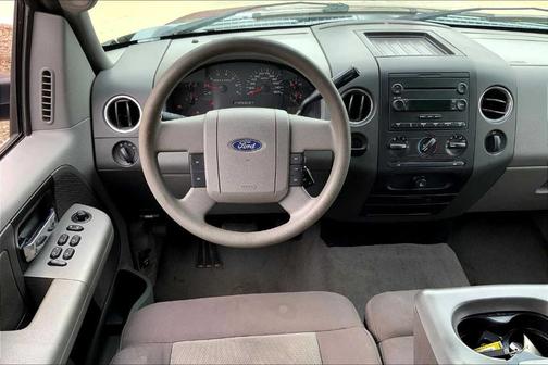 2004 Ford F-150 XLT SuperCrew